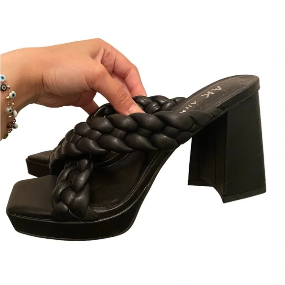 Anne Klein heels - Picture 4 of 7